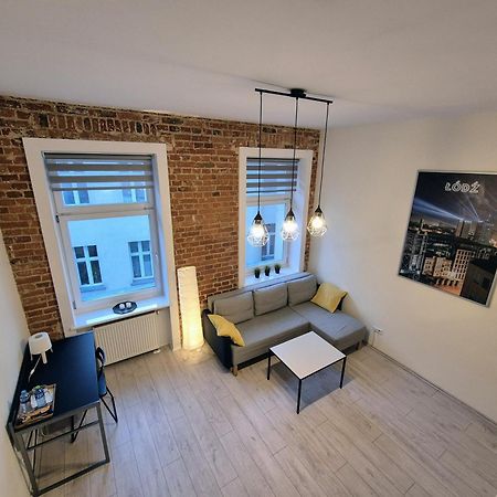 Klimatyczny Apartament W Magicznym Miejscu Lodz  Luaran gambar