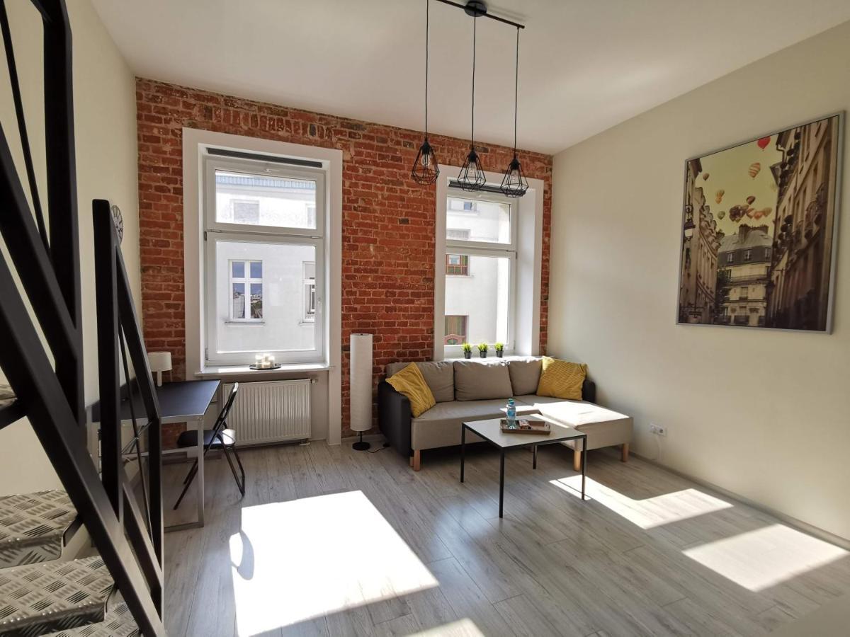 Klimatyczny Apartament W Magicznym Miejscu Lodz  Luaran gambar